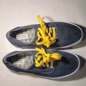 Women's Mossimo Supply Co Sneakers 👟